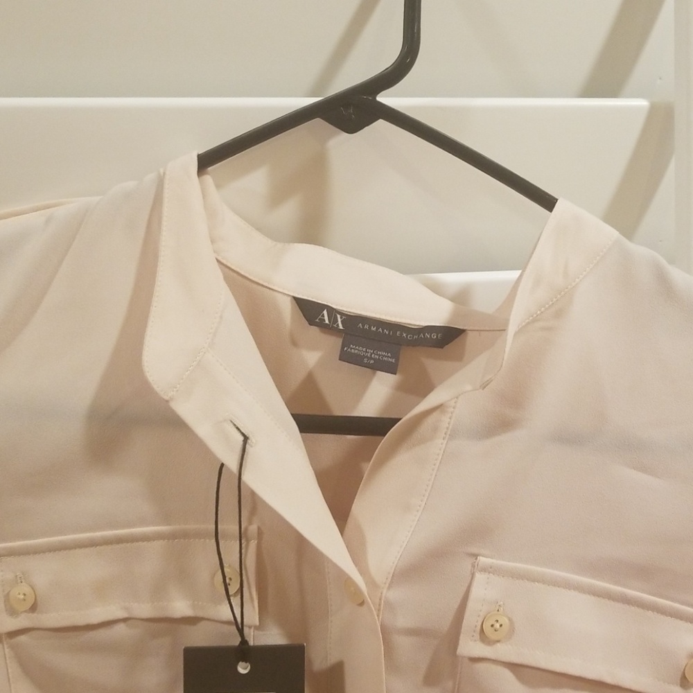 Button down blouse - Picture 2 of 3